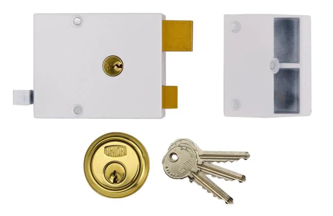 Union 1332 - Standard Stile Drawback Lock  Brass